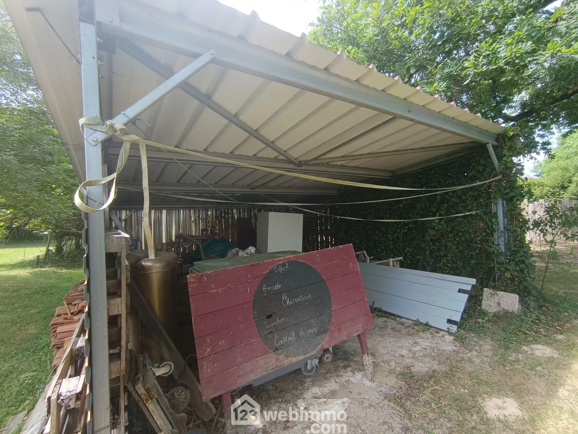 Belle maison renovée de 167 m² avec grand terrain à Brassempouy 