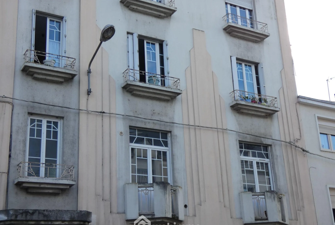 Appartement de 102 m² avec terrasse au centre de Châtellerault 