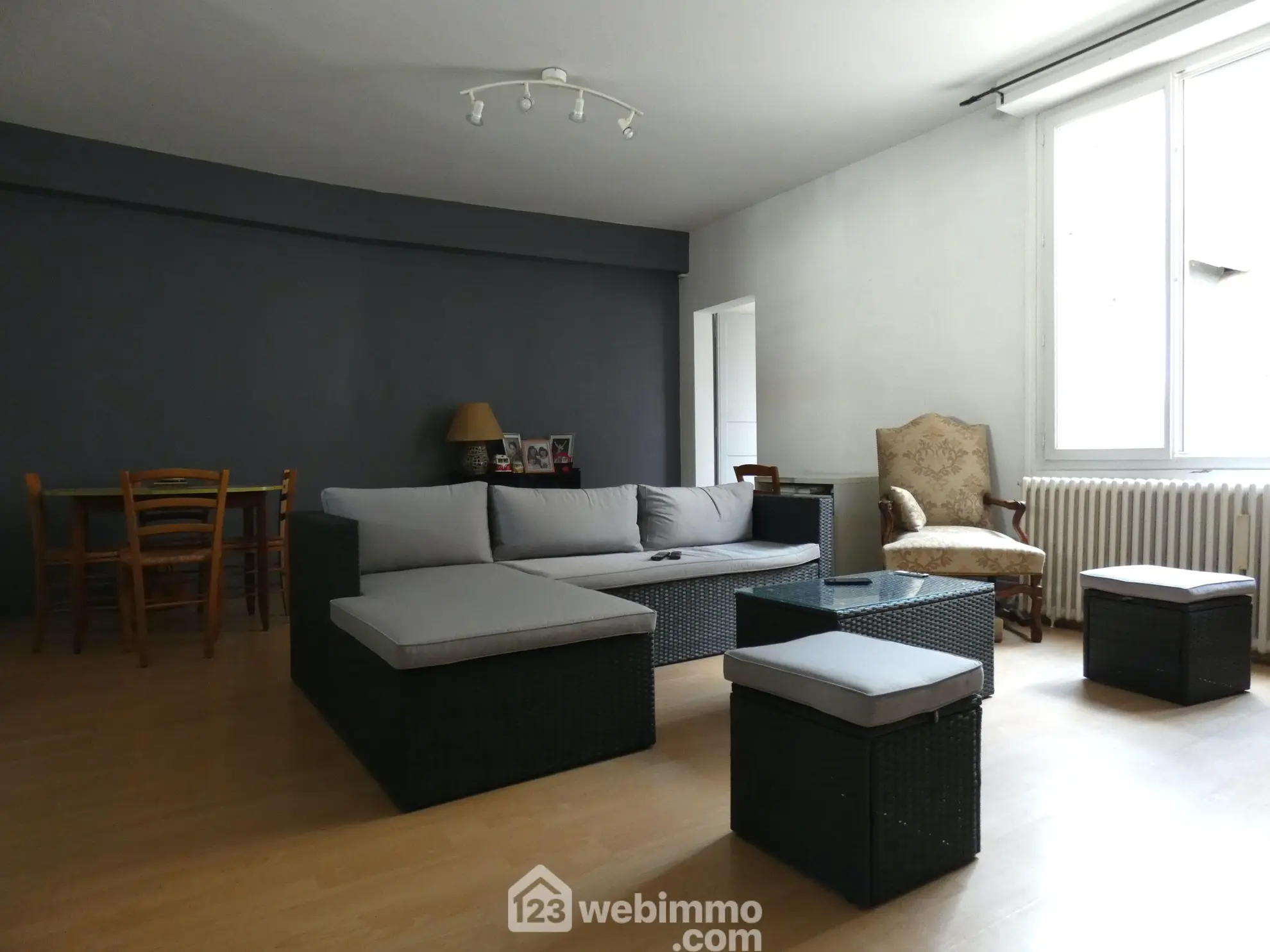 Appartement de 102 m² avec terrasse au centre de Châtellerault 