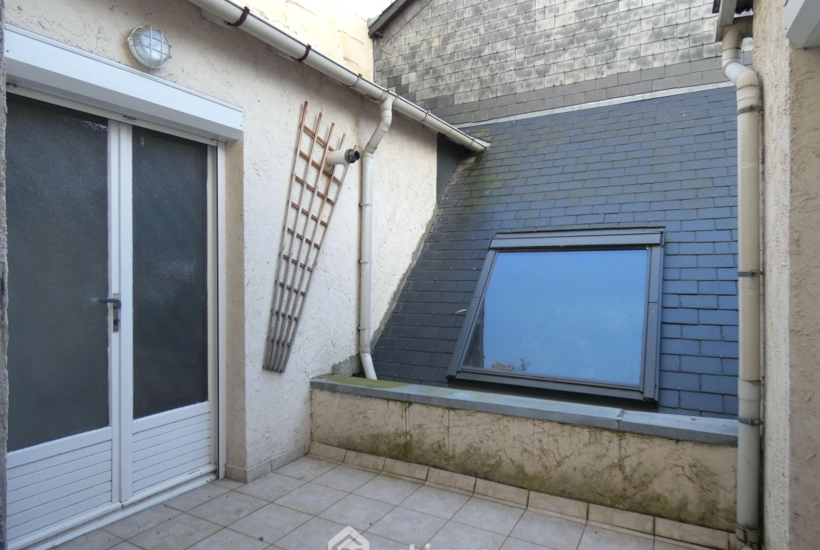 Appartement de 102 m² avec terrasse au centre de Châtellerault 