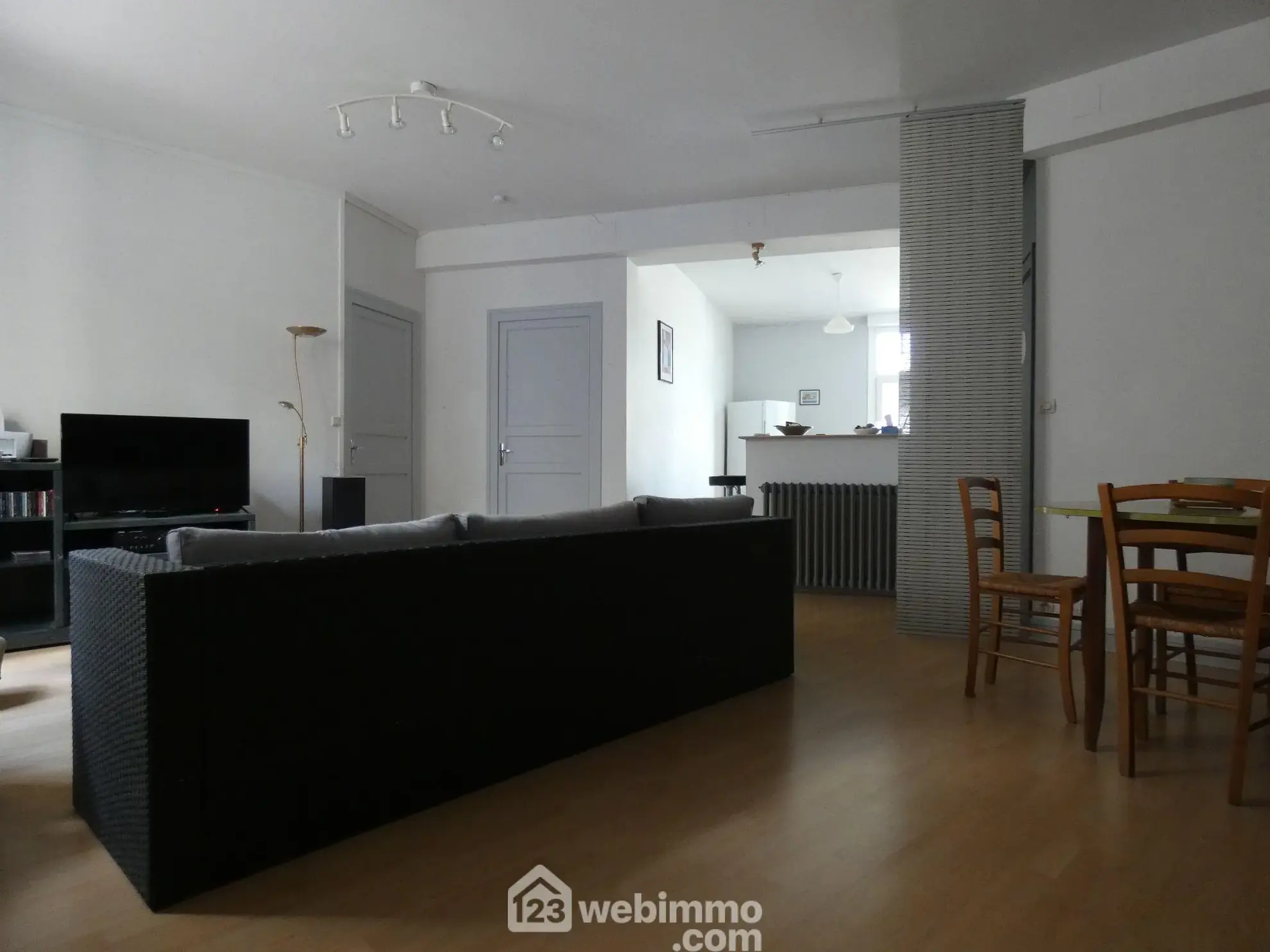 Appartement de 102 m² avec terrasse au centre de Châtellerault 