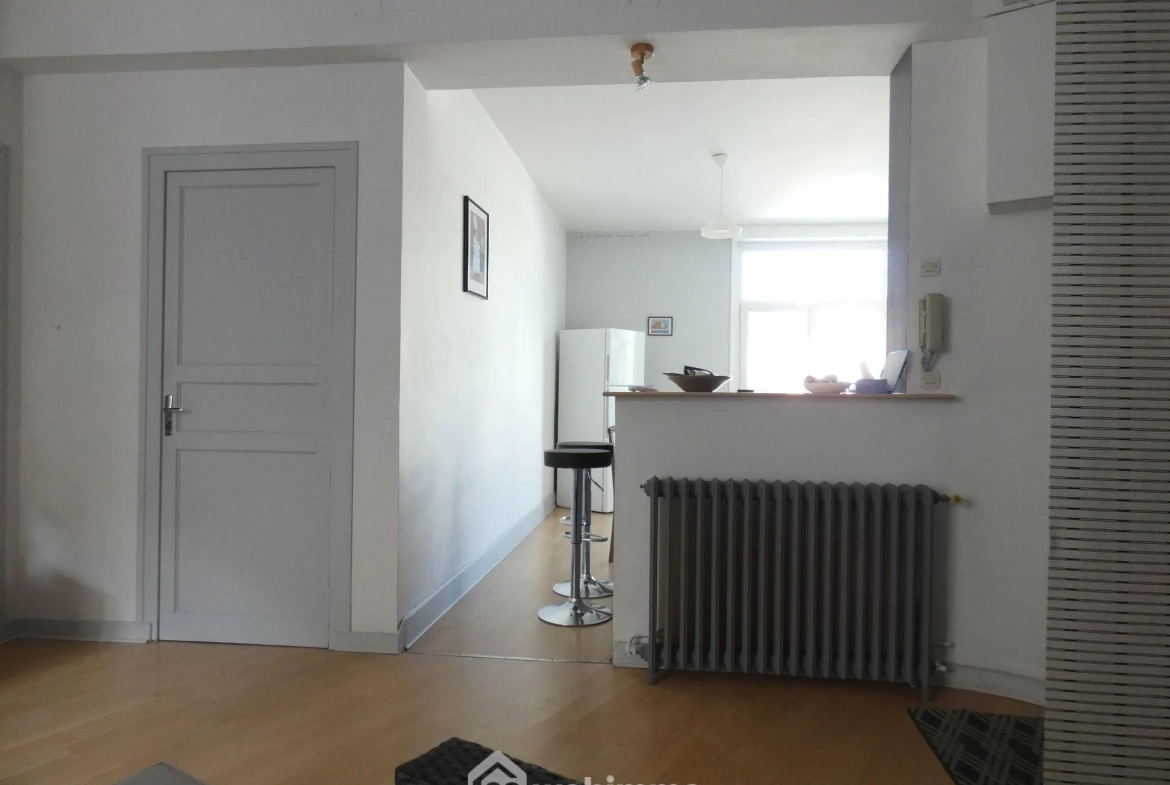 Appartement de 102 m² avec terrasse au centre de Châtellerault 