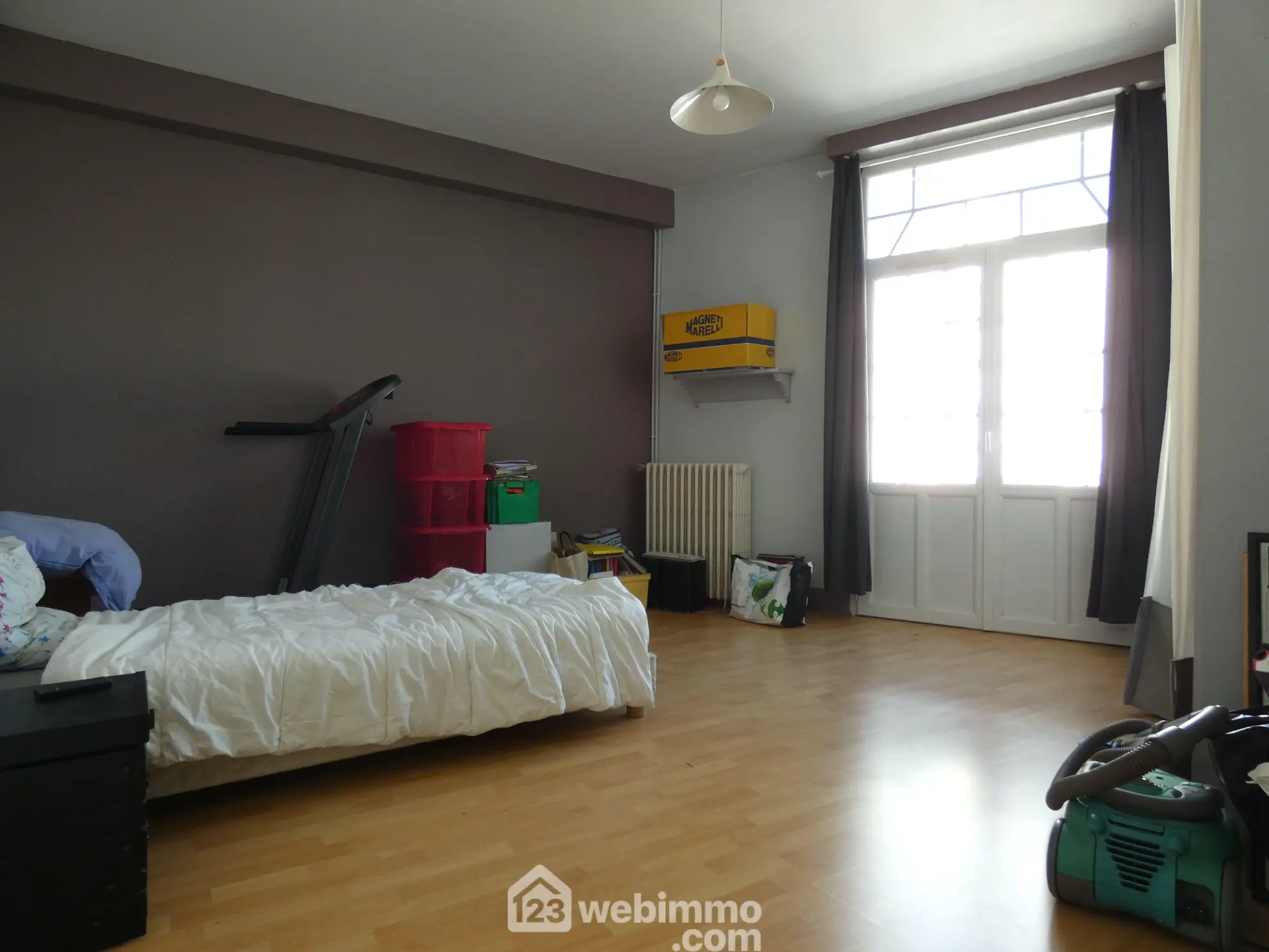 Appartement de 102 m² avec terrasse au centre de Châtellerault 