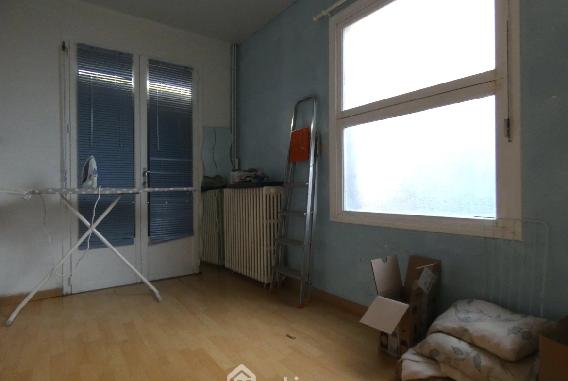 Appartement de 102 m² avec terrasse au centre de Châtellerault 
