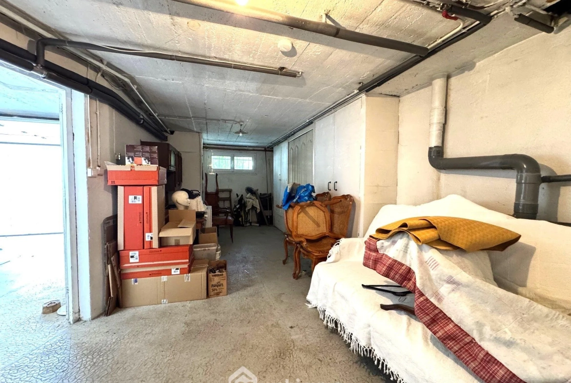 Maison de 81 m² à vendre à Leuville-sur-Orge en centre-ville, avec jardin et garage 