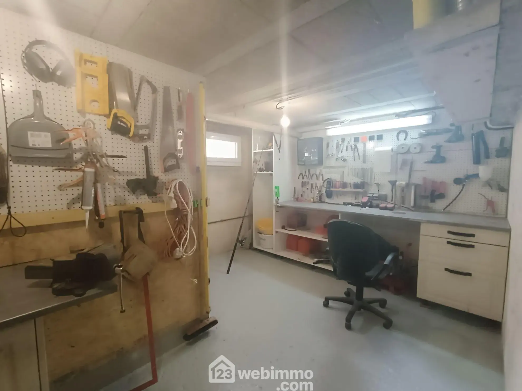 Belle maison néo-bretonne de 113 m² à Chatelaudren-Plouagat, 4 chambres, jardin clos, proche commodités 
