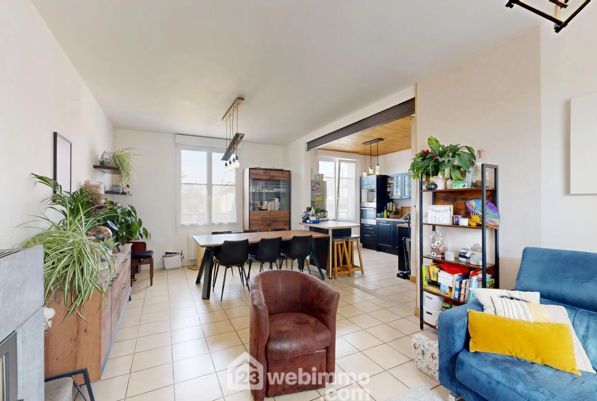 Maison indépendante de 78m² à Compiègne avec garage et jardin plein sud 