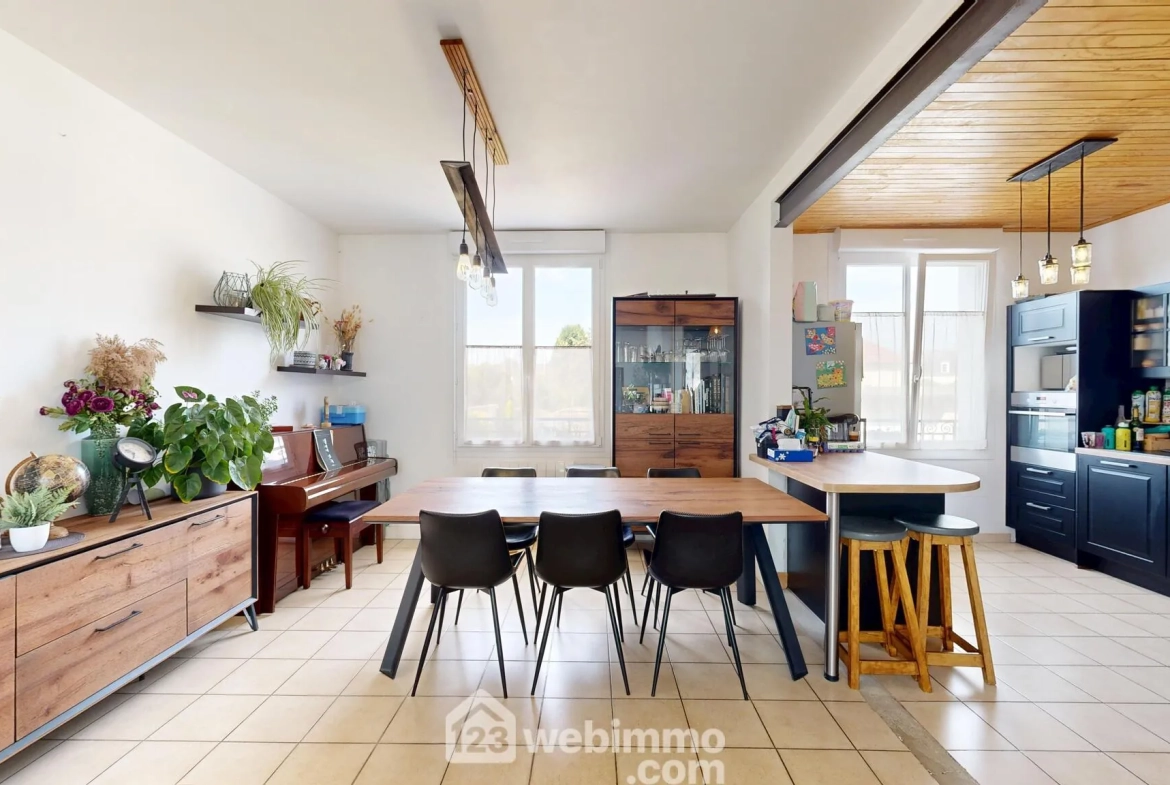 Maison indépendante de 78m² à Compiègne avec garage et jardin plein sud 