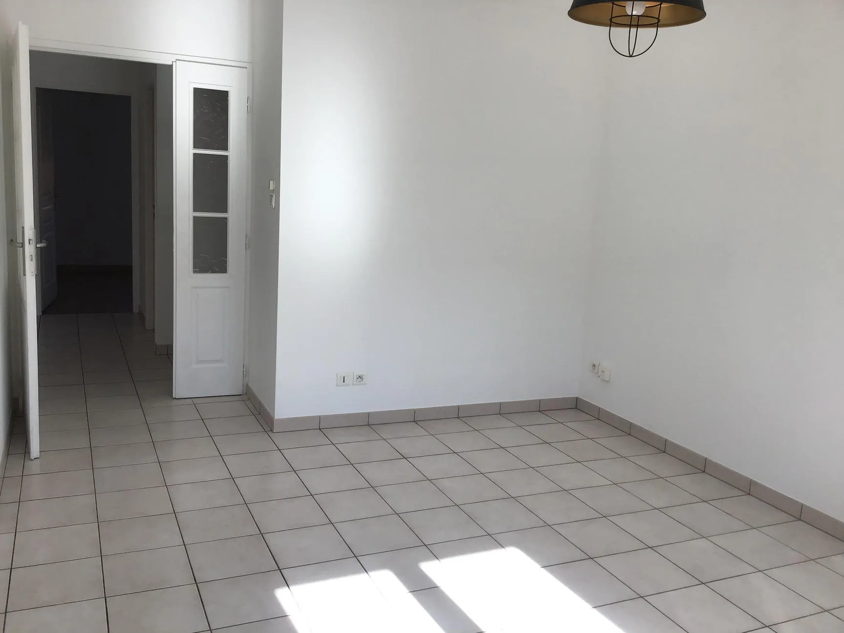 Appartement en rez-de-chaussée à Remiremont près du centre avec garage et terrasse 