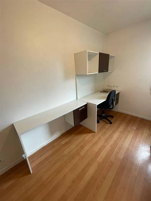 Studio meublé de 18 m² à Paris 18ème, idéal pour investissement ou pied-à-terre 
