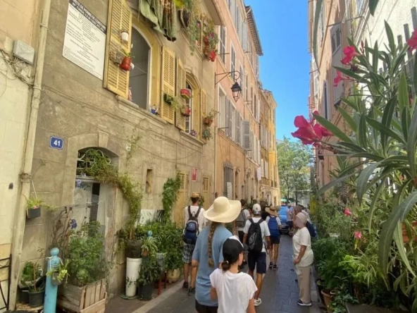 Charmant appartement duplex T3 avec vue mer à Marseille dans le quartier du Panier