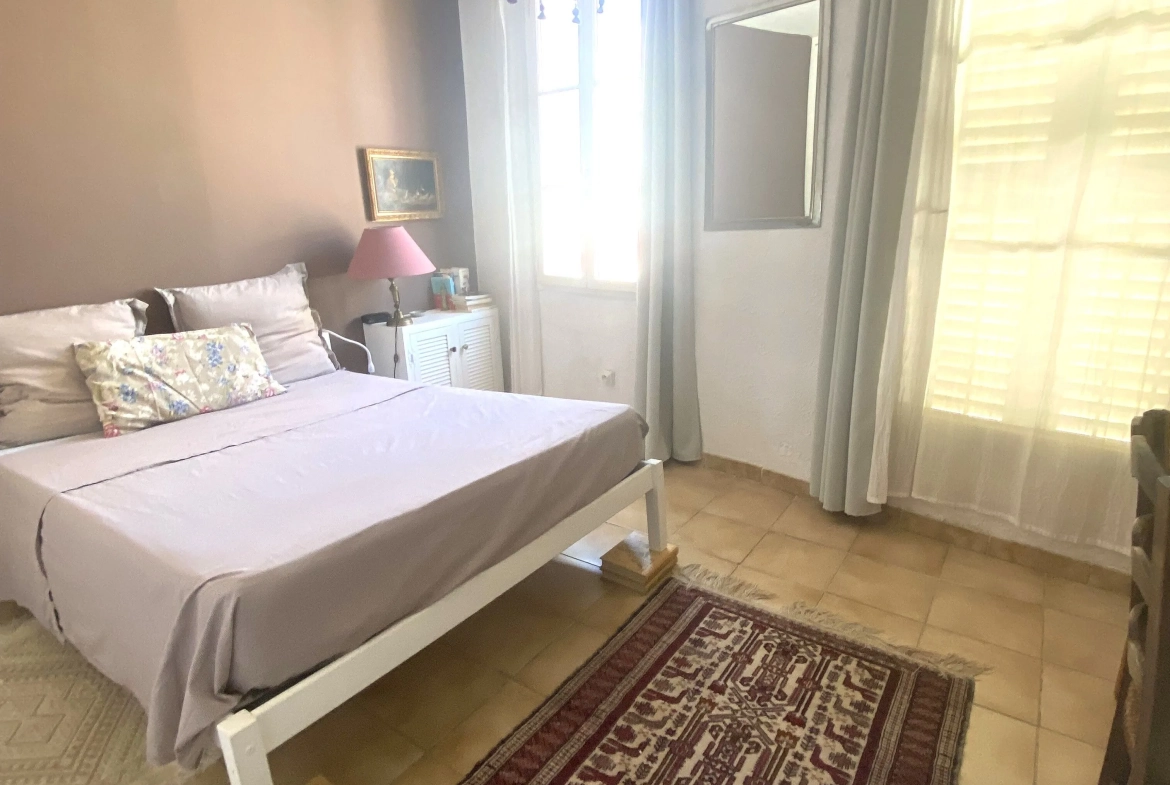 Charmant appartement duplex T3 avec vue mer à Marseille dans le quartier du Panier 