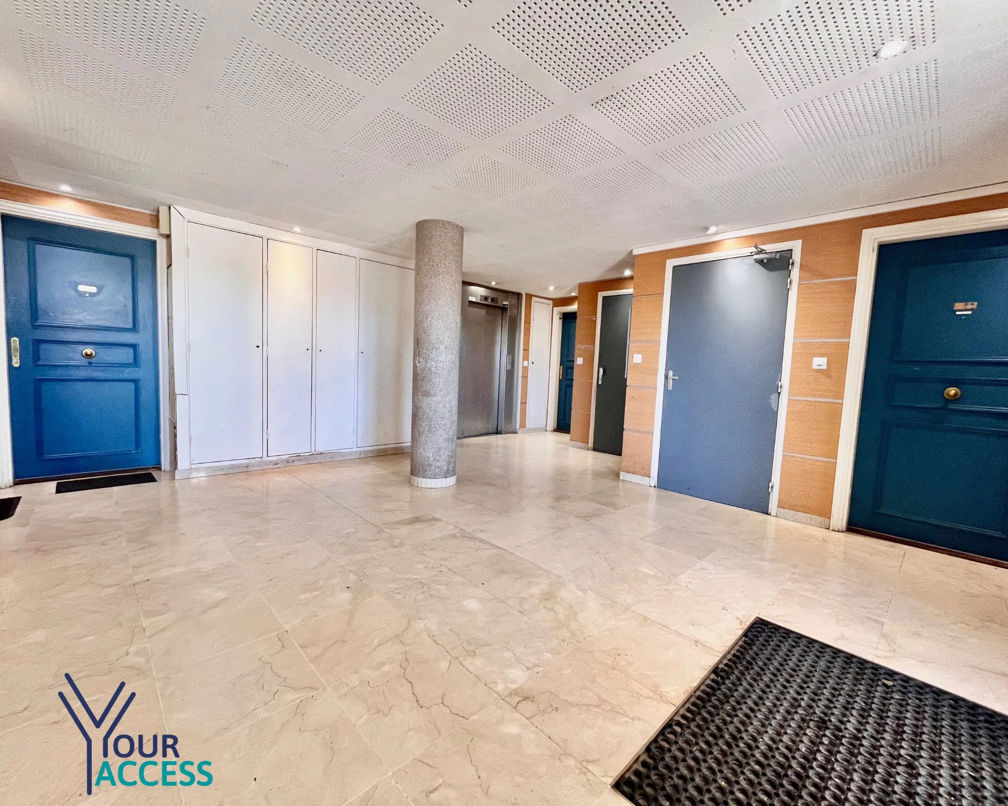 Achat appartement T3 à Vénissieux avec balcon, cave et garage 