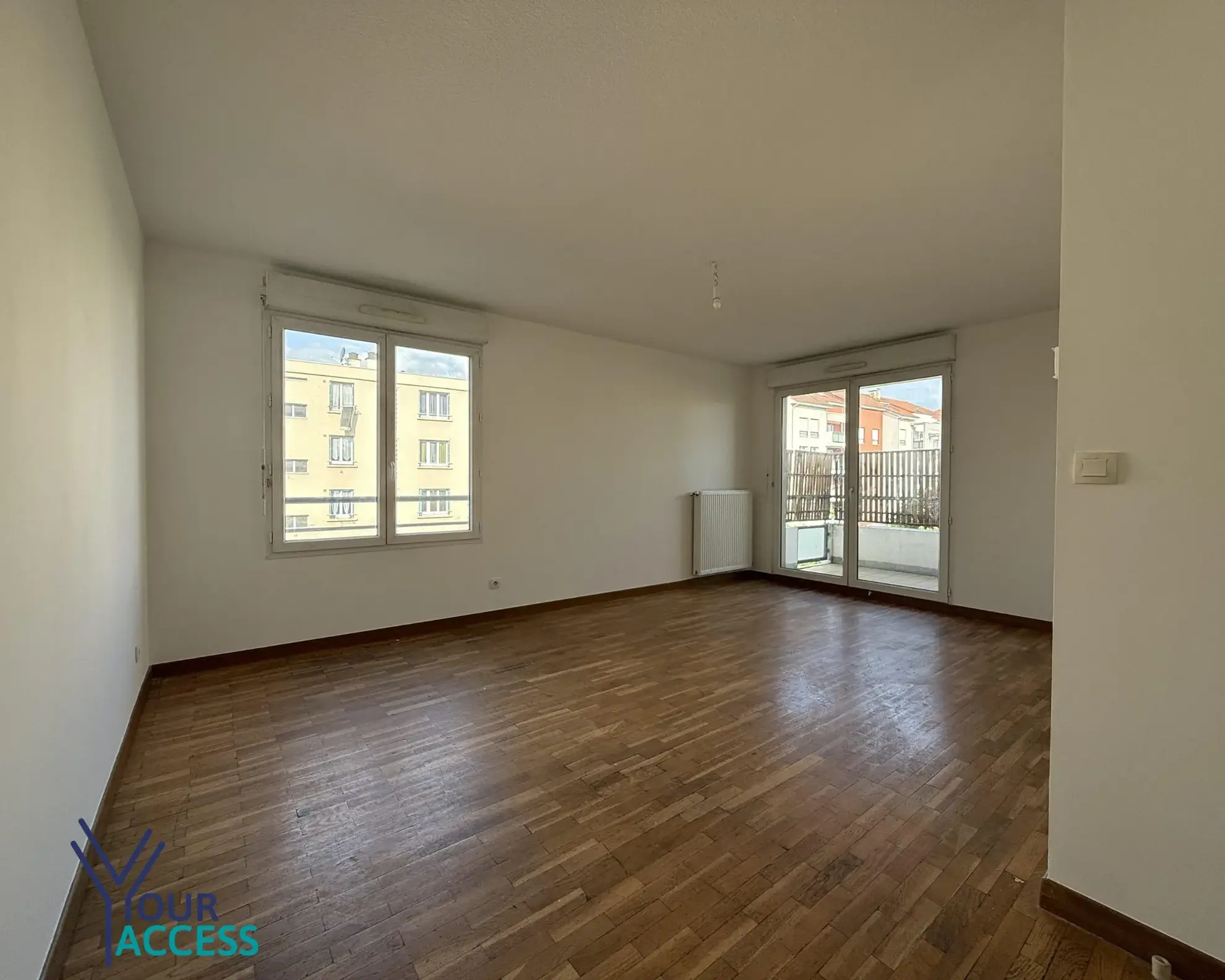 Achat appartement T3 à Vénissieux avec balcon, cave et garage 