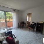 Studio à vendre à Menton, proche du centre et de la mer, avec cave et balcon
