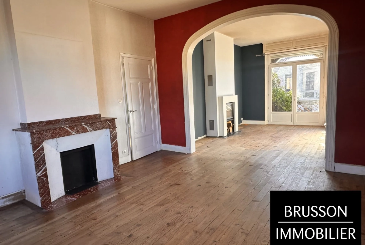 À vendre deux appartements rénovés à Castres, idéal investissement locatif 