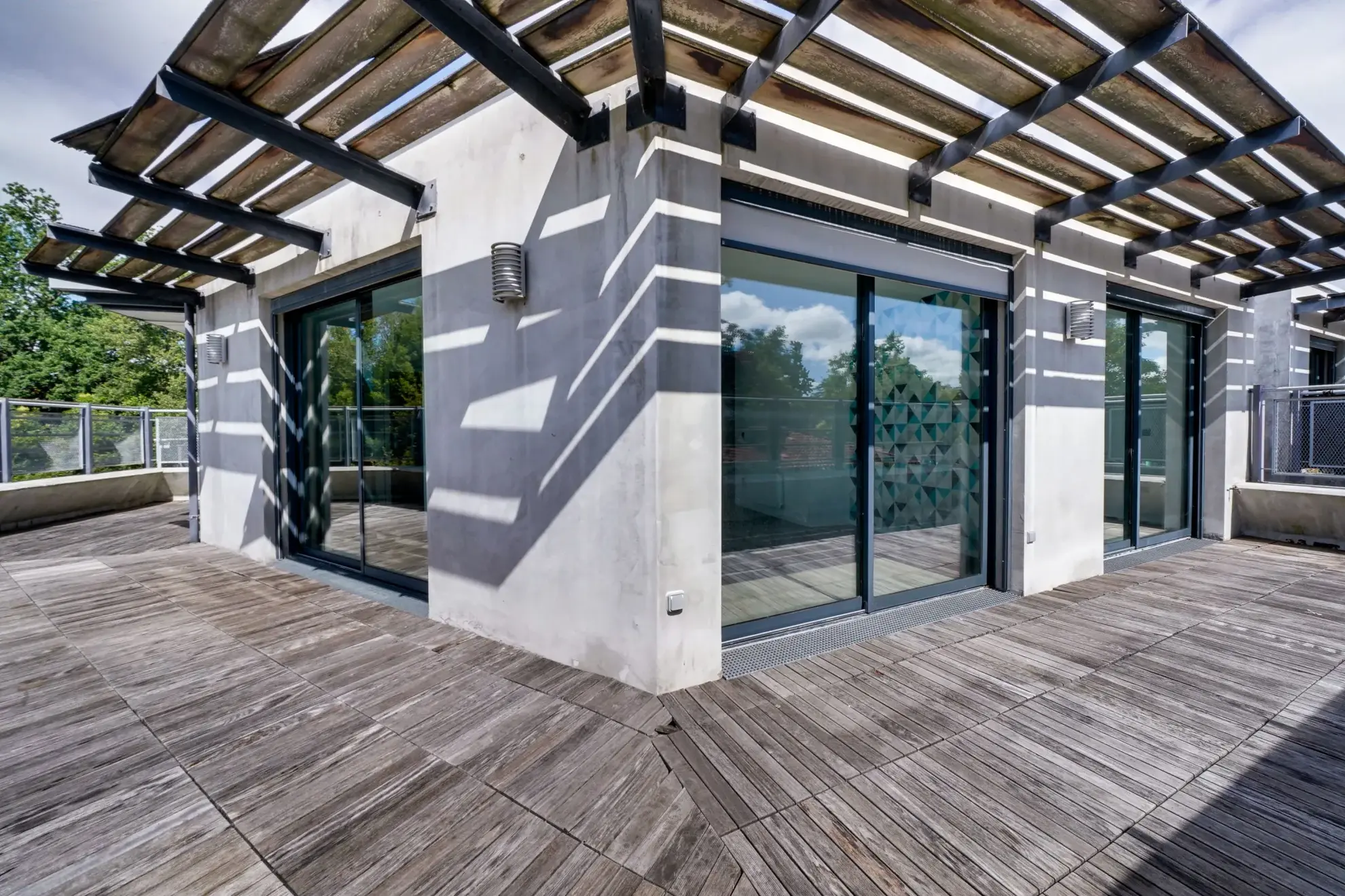 Appartement T3 de 68 m² avec terrasse à Floirac - Résidence récente et sécurisée 