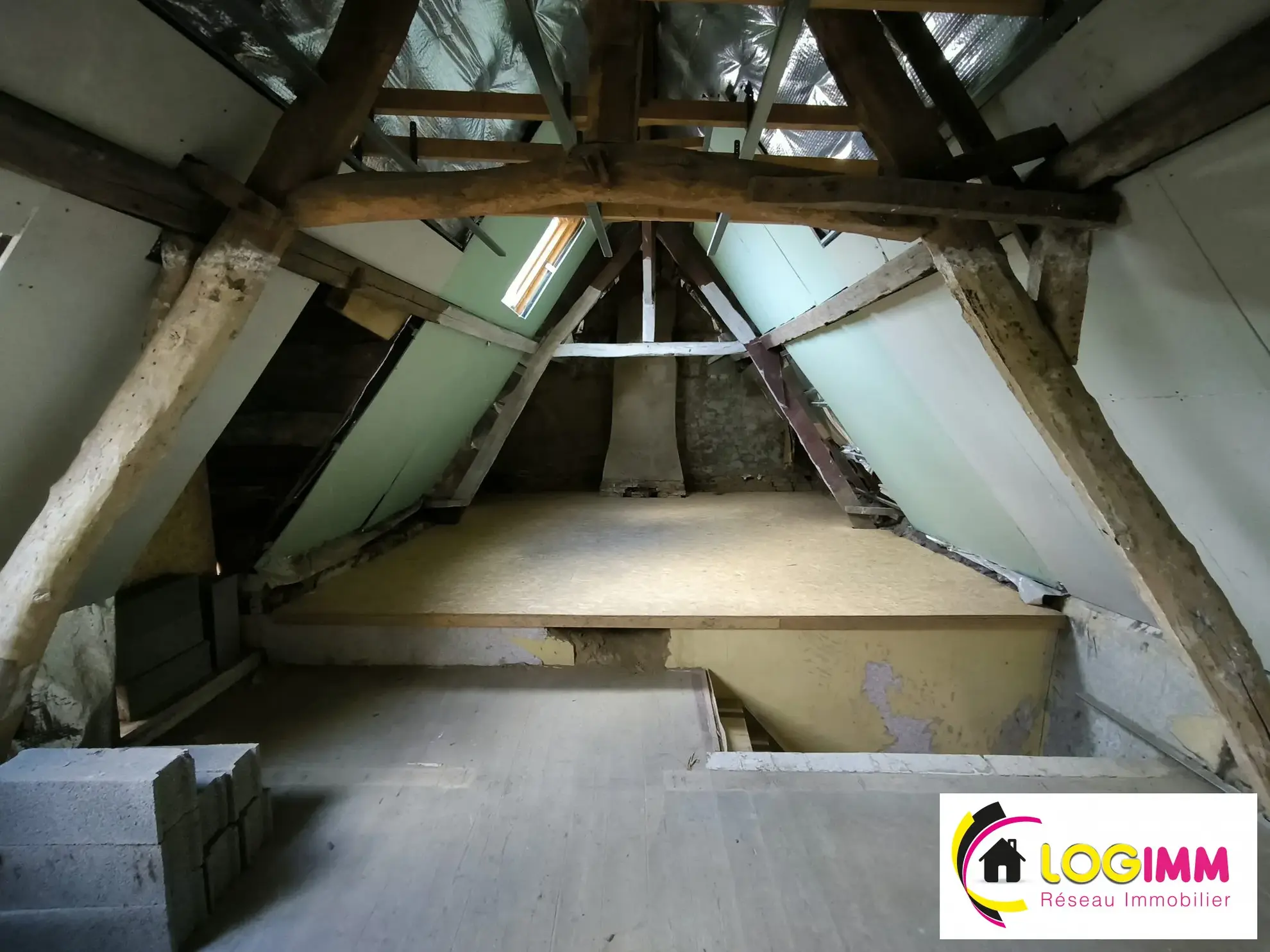 Maison de village à Rénover de 77 m² à Préseau – Investissement ou Premier Achat 