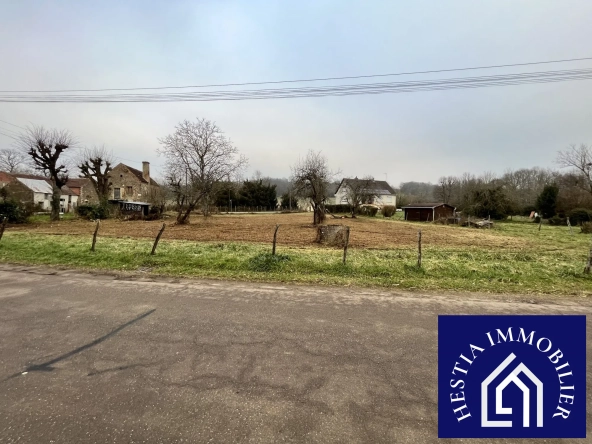 Terrain constructible de 1756m² à Corrombles - Proximité Époisses et Montbard