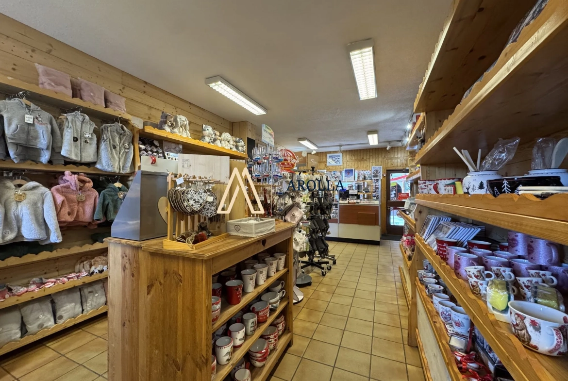 Fonds de commerce à vendre à Montchavin Les Coches dans la station Paradiski 