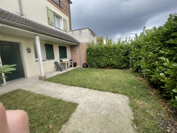 Appartement de plain-pied avec jardin et garage à Lys Les Lannoy