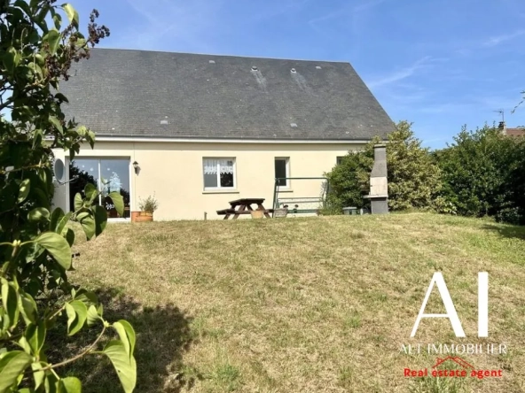 Maison en Normandie avec Vue, Garage et Jardin Clos à Falaise