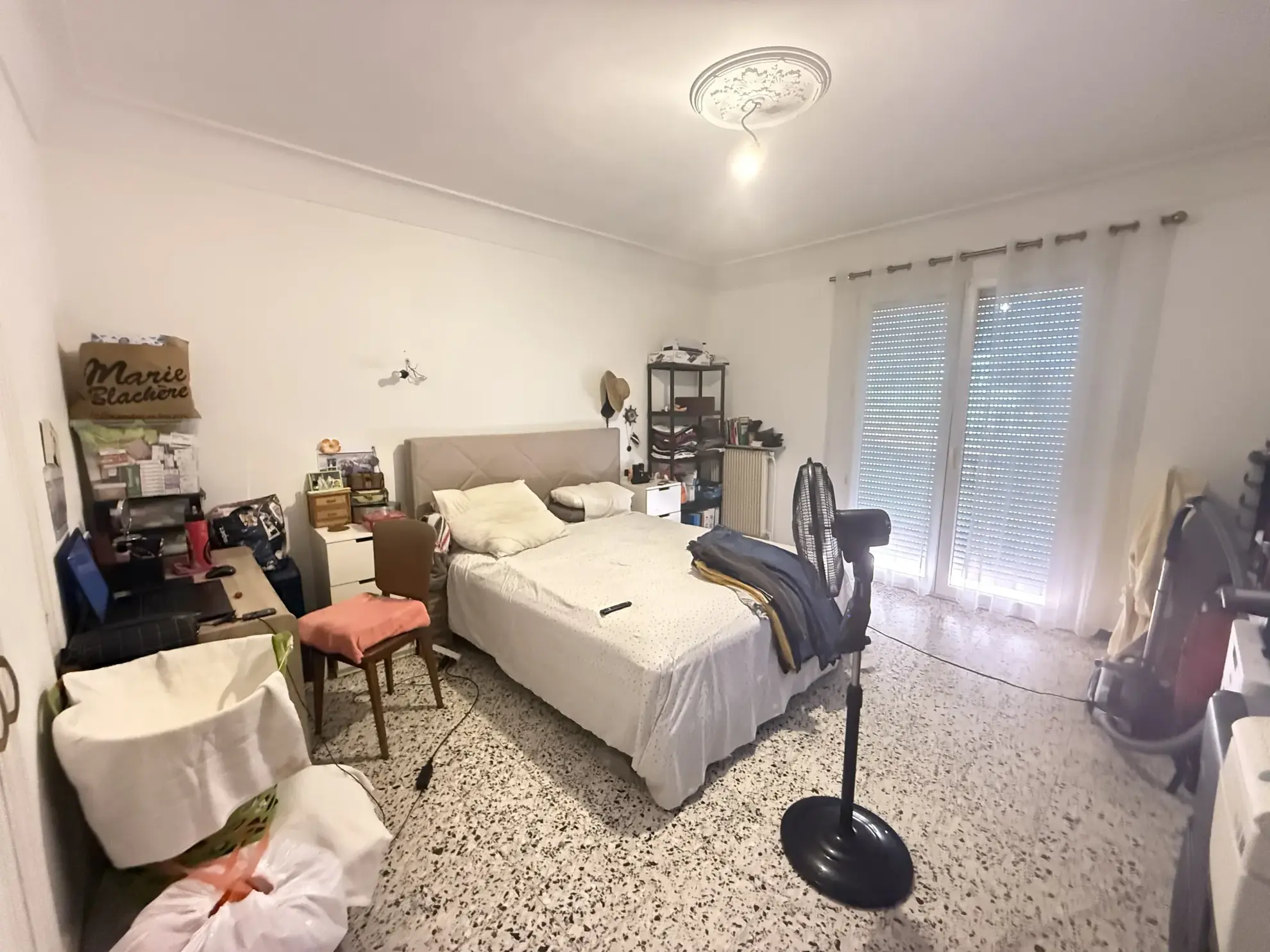 Investissement immobilier à Perpignan : immeuble en monopropriété avec 3 logements, jardin et parking 