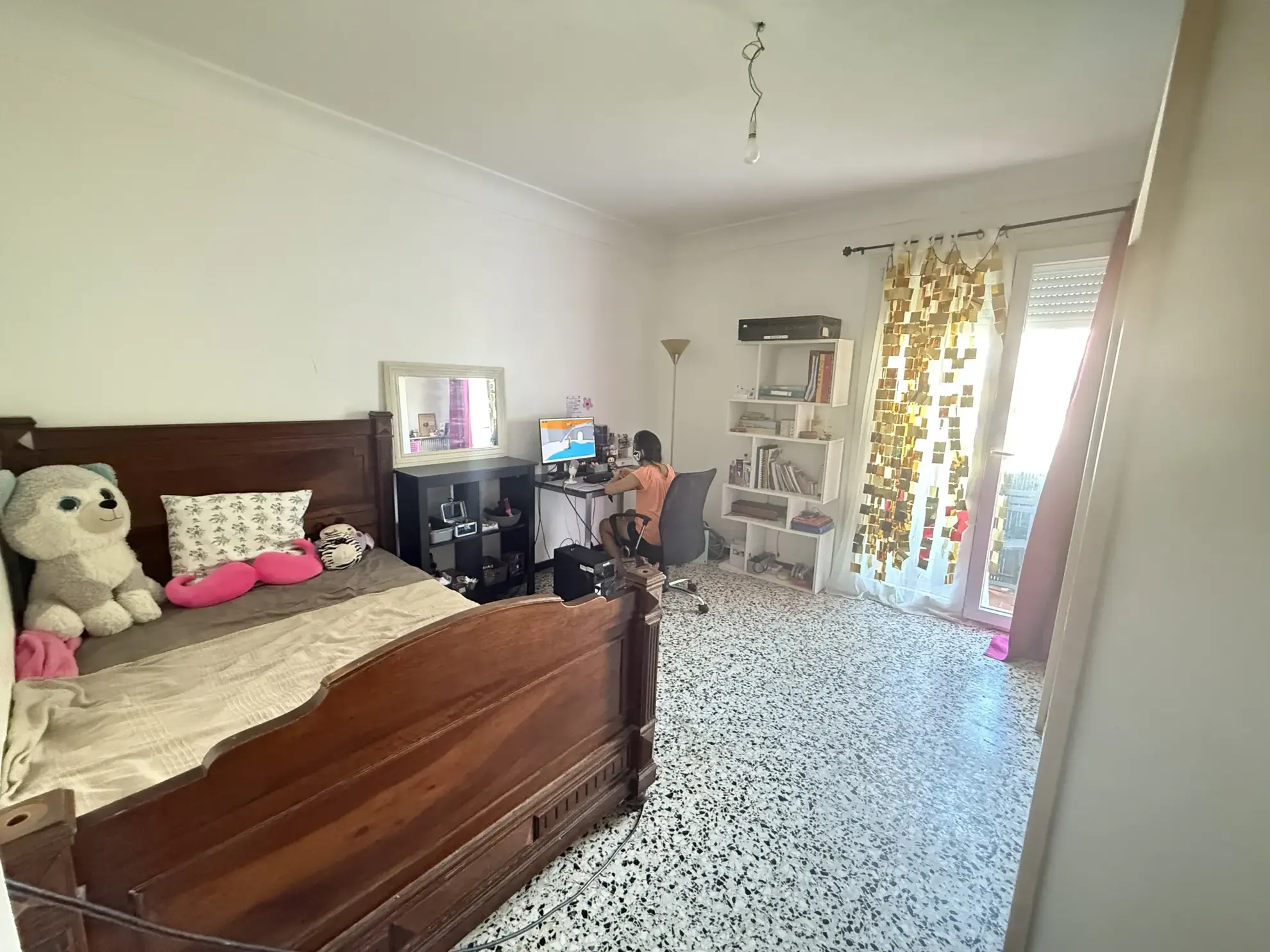 Investissement immobilier à Perpignan : immeuble en monopropriété avec 3 logements, jardin et parking 