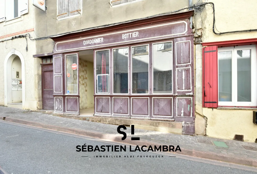 Immeuble à rénover de 230 m² au centre de Realmont avec cachet et potentiel d’aménagement 