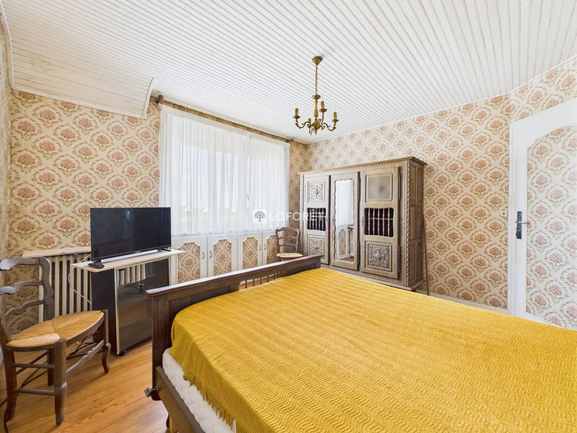 Maison à rénover à Penmarch près de Pors Carn avec potentiel 