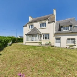 Maison à rénover à Penmarch près de Pors Carn avec potentiel