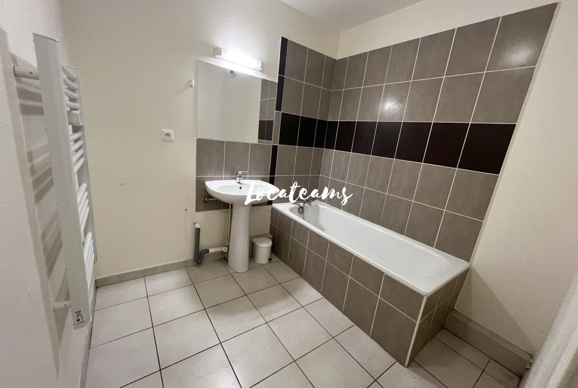 Appartement meublé Type 2 avec parking à Saint Just, Marseille 