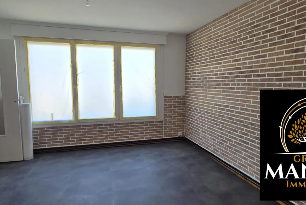 Maison de ville sans travaux avec jardin et garage à Biache-Saint-Vaast 