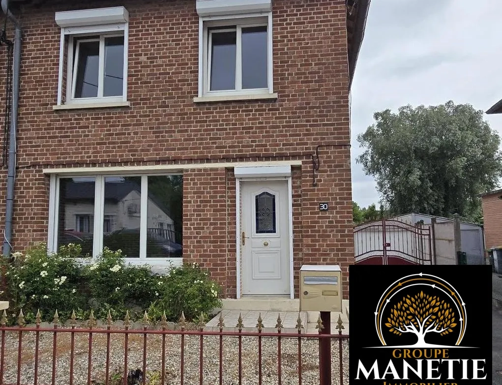 Maison de ville sans travaux avec jardin et garage à Biache-Saint-Vaast 