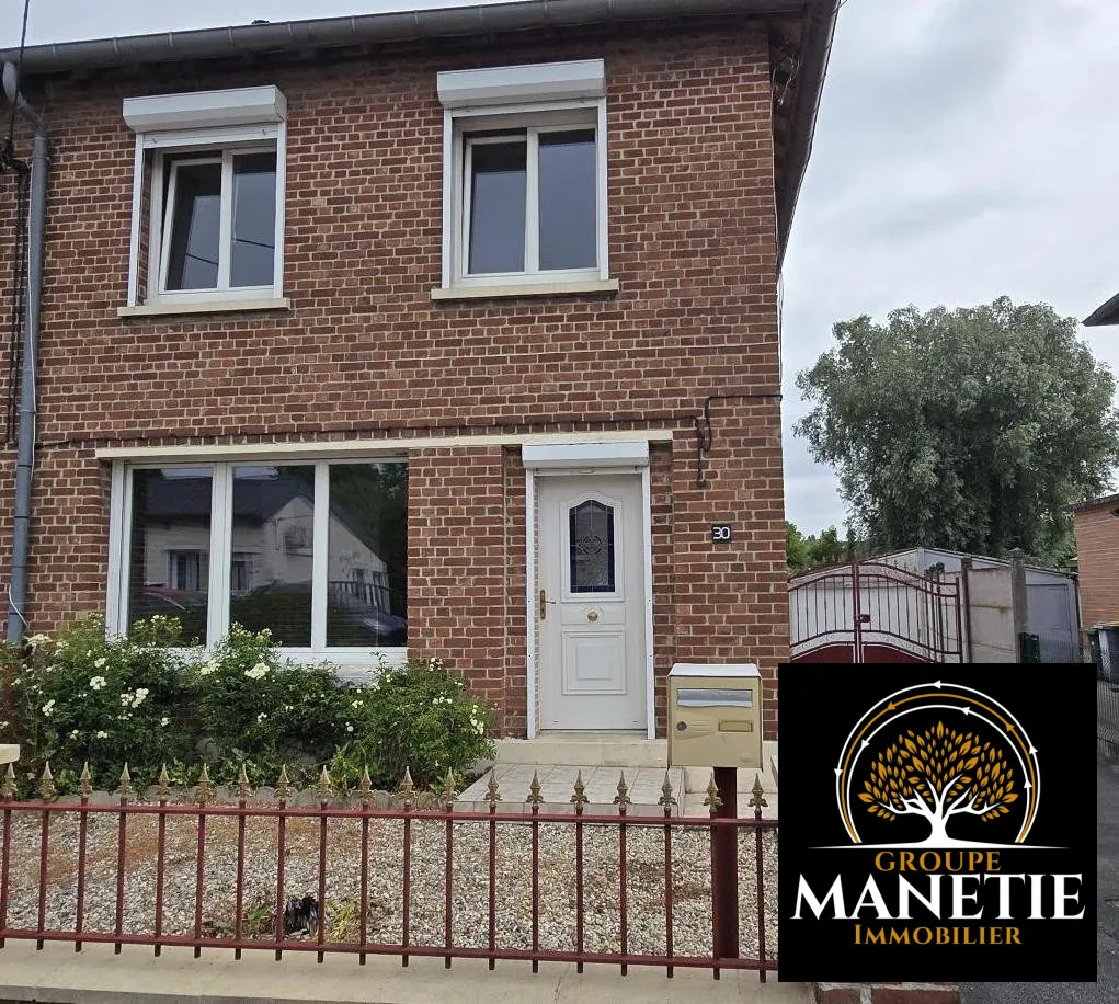 Maison de ville sans travaux avec jardin et garage à Biache-Saint-Vaast 