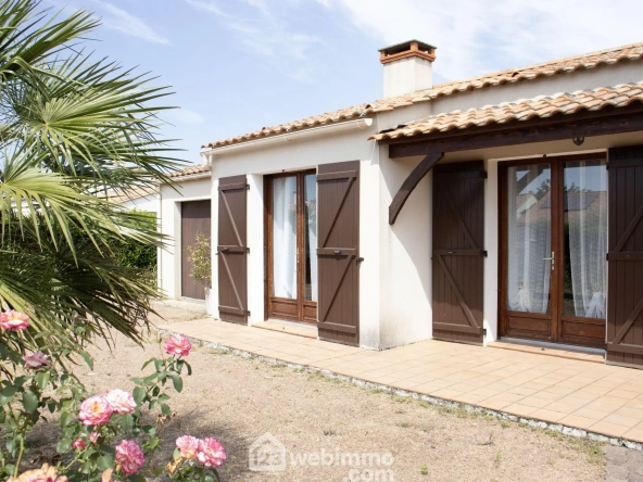 Maison à Jard-sur-Mer de 93m² avec fort potentiel, proche commodités