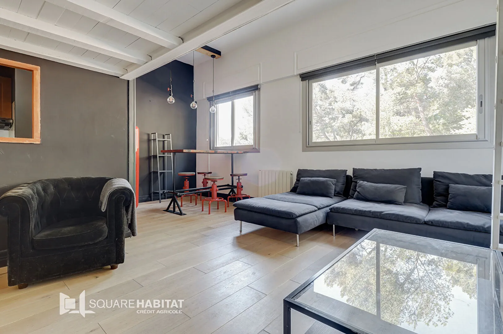 Vente grand studio avec mezzanine dans la résidence La Cadenelle à Marseille 8 