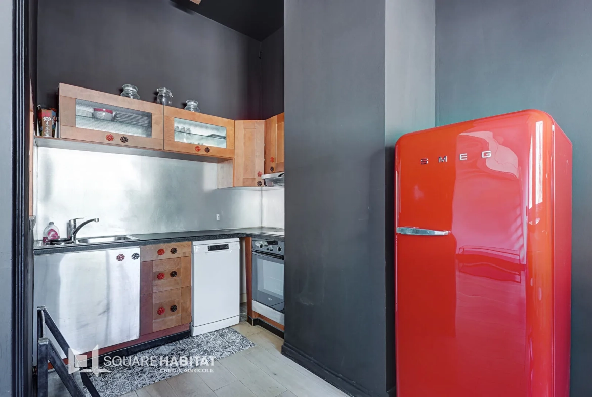 Vente grand studio avec mezzanine dans la résidence La Cadenelle à Marseille 8 