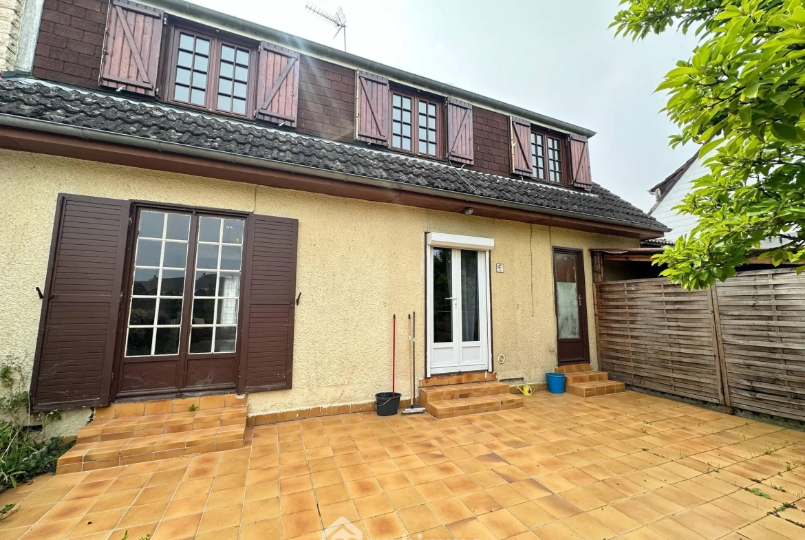 Maison de 106 m² avec 4 chambres à Chambry, emplacement privilégié 