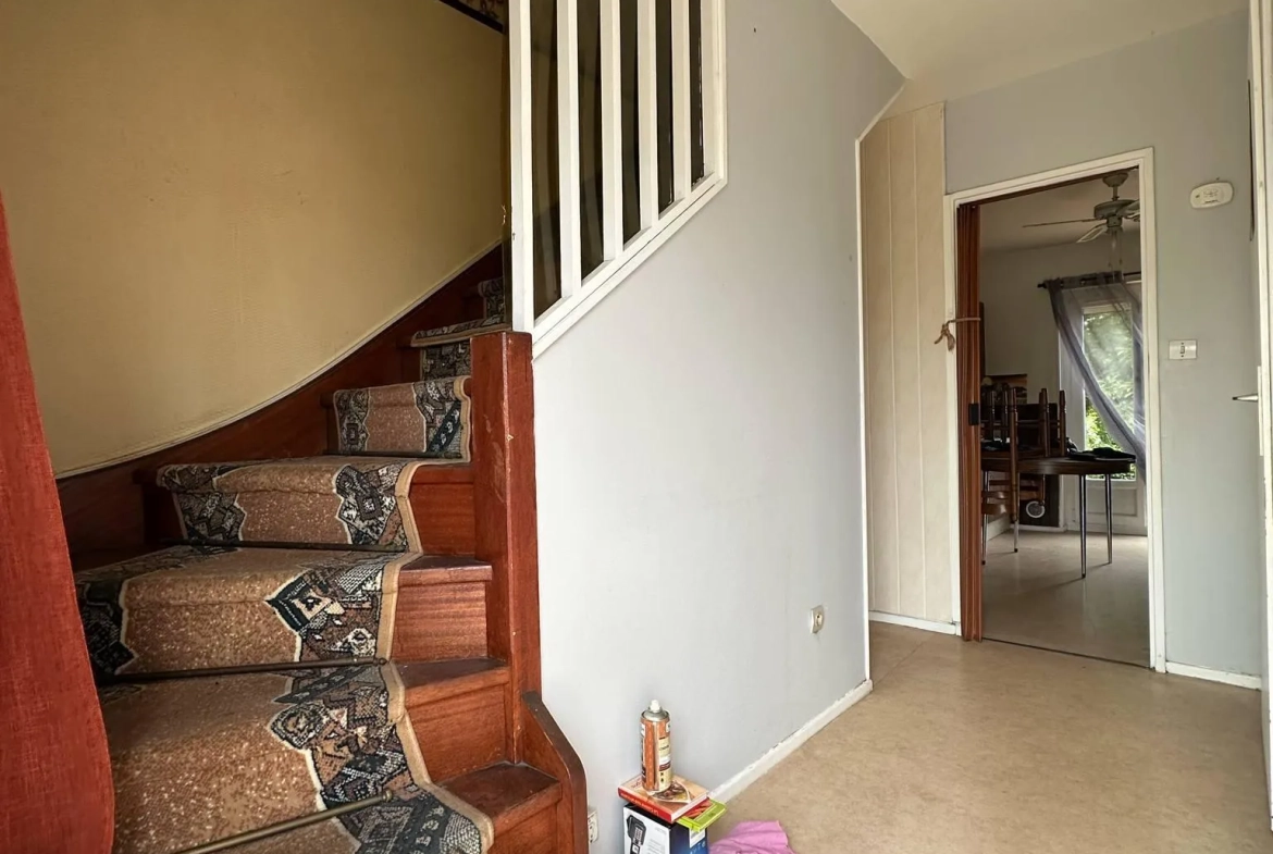 Maison de 106 m² avec 4 chambres à Chambry, emplacement privilégié 