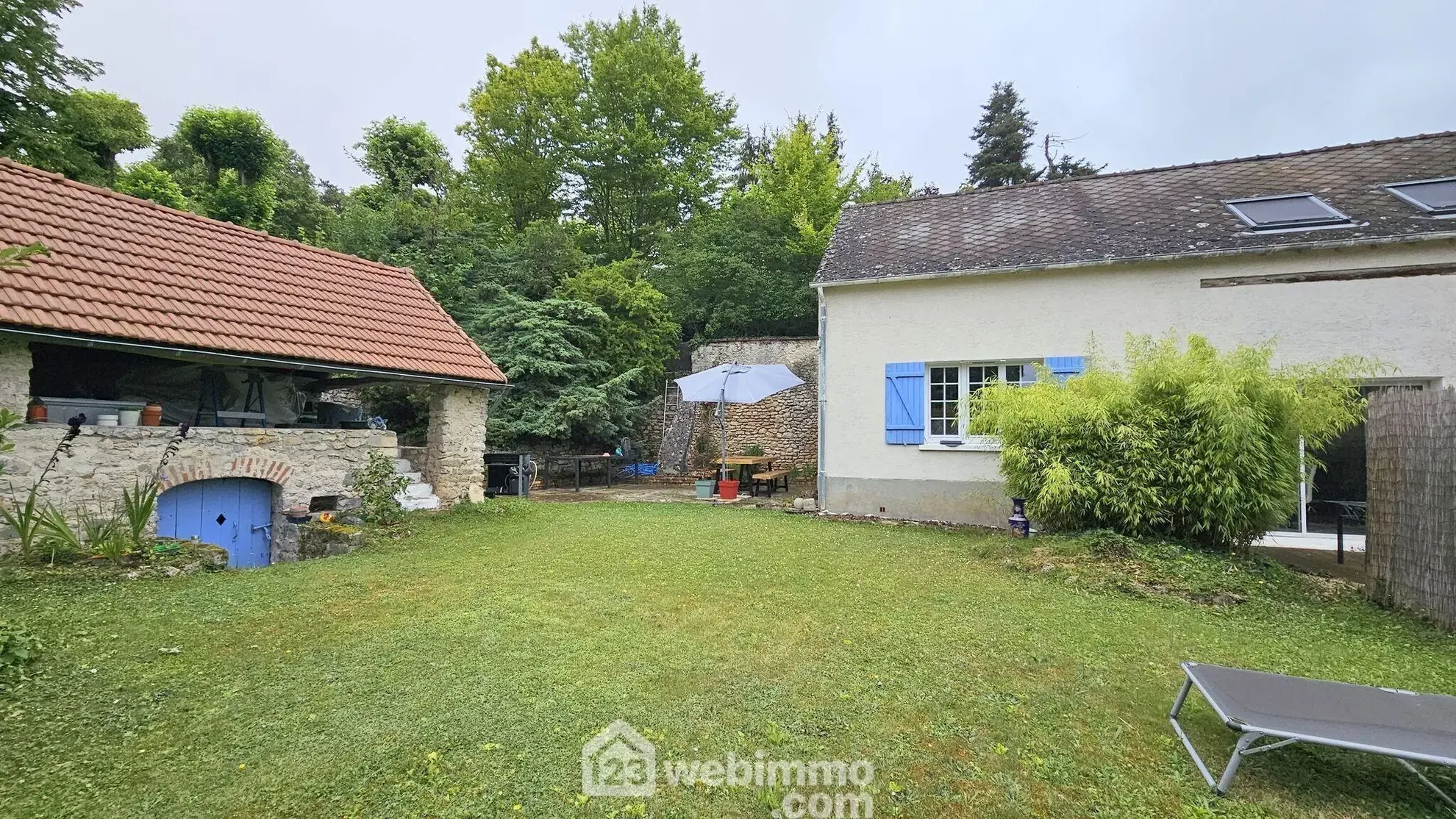 Belle maison rénovée de 101 m² avec jardin et dépendance à Gironville-sur-Essonne 