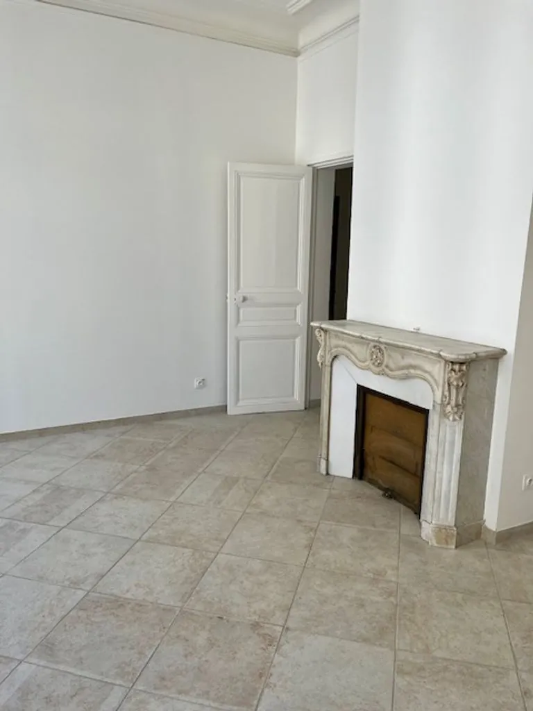 Appartement 2 pièces à vendre à Marseille - Place delibes, 61 m² 