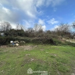 Terrain à bâtir de 700 m² à Chevregny avec façade de 19 mètres