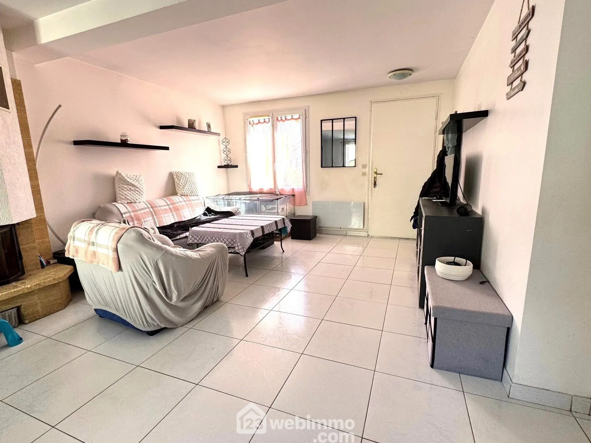 Maison de 89 m² à Villabé avec jardin, combles aménagés et panneaux solaires 