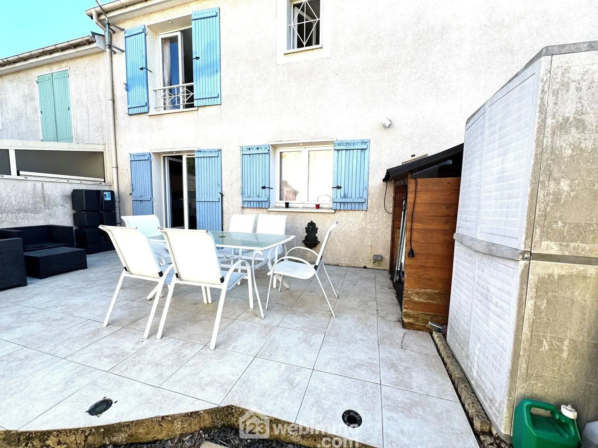 Maison de 89 m² à Villabé avec jardin, combles aménagés et panneaux solaires 