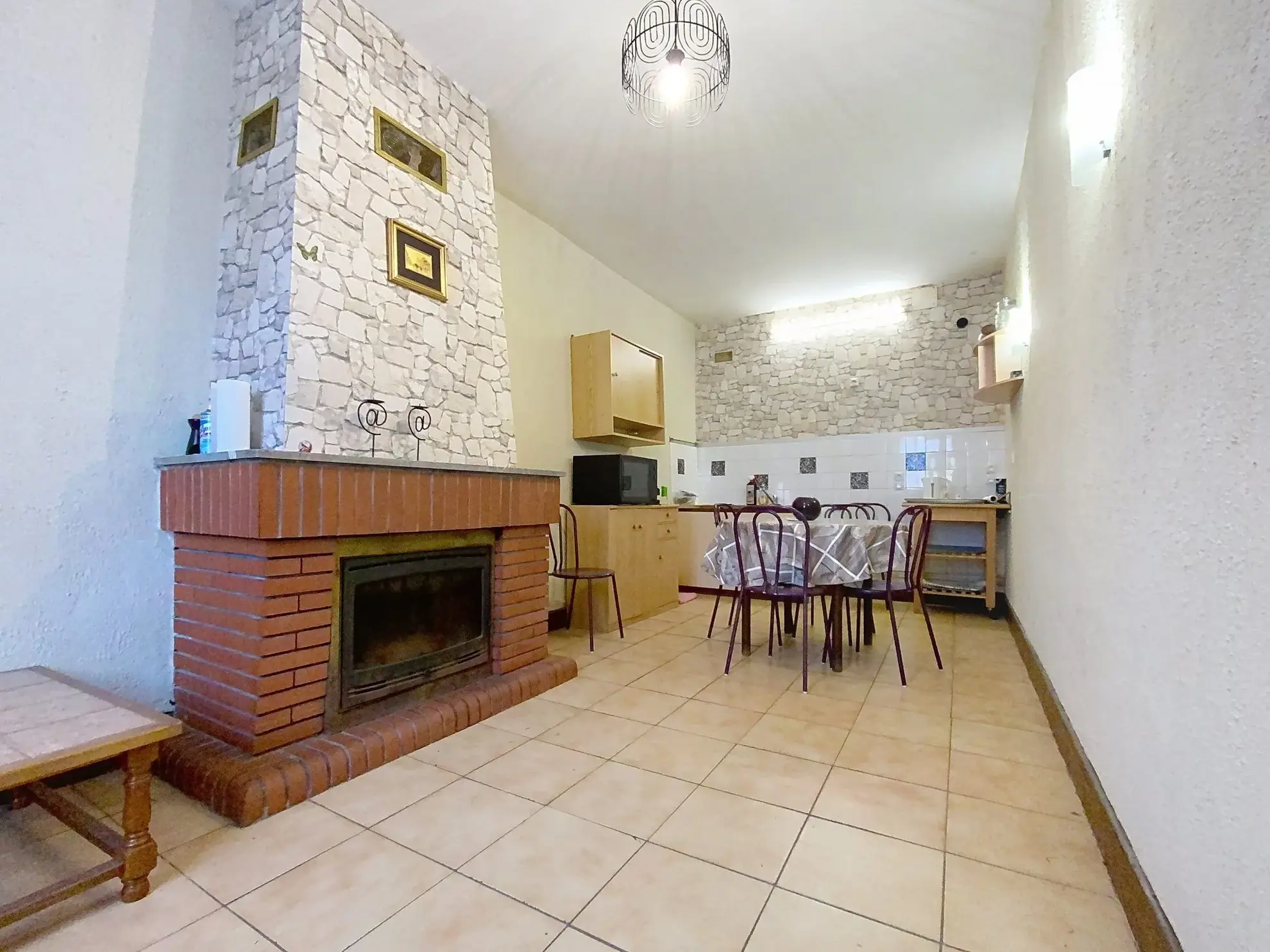 Maison à vendre à Saint-Benoît-de-Carmaux, 100 m² avec jardin et terrasse 