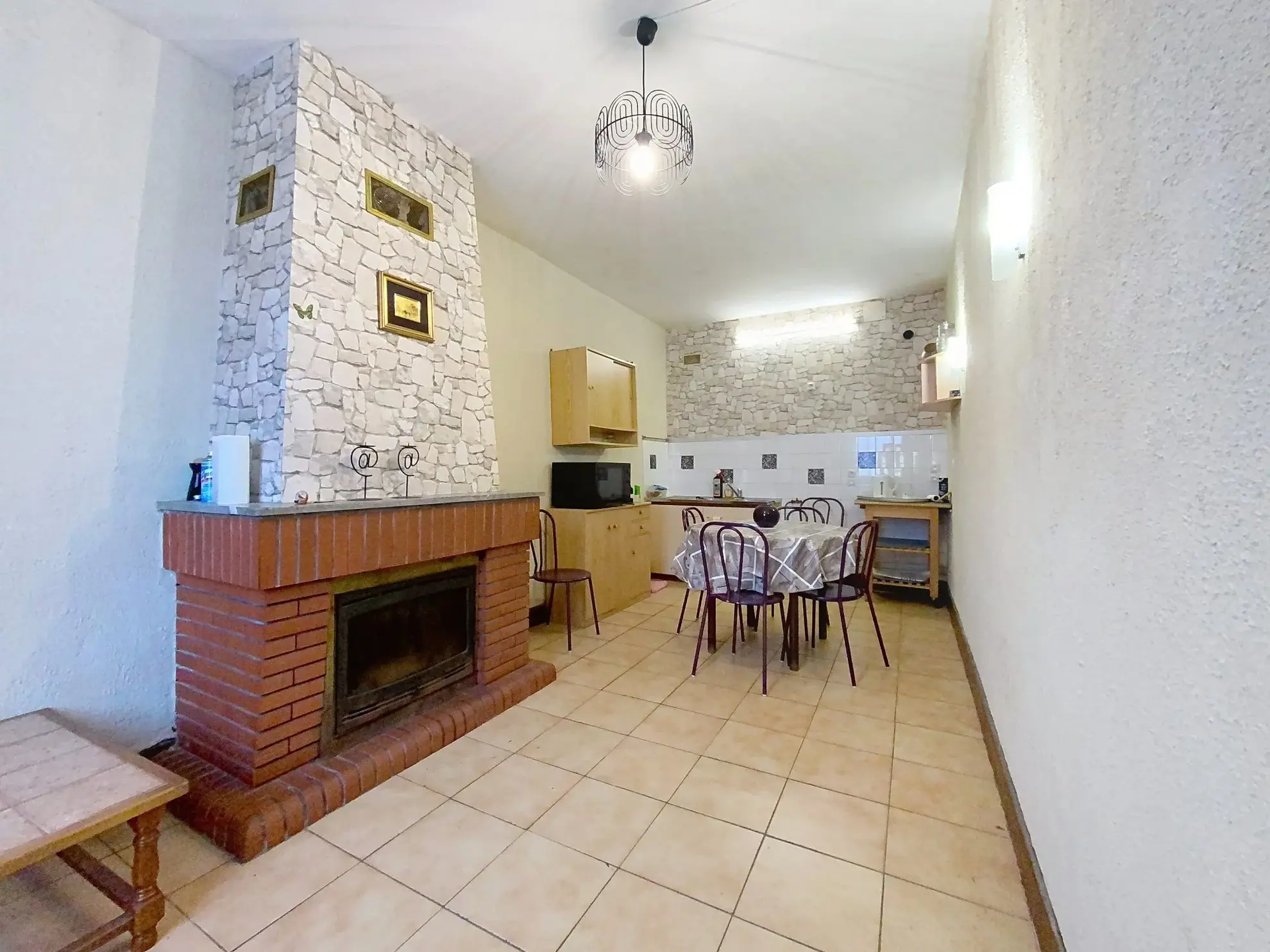 Maison à vendre à Saint-Benoît-de-Carmaux, 100 m² avec jardin et terrasse 
