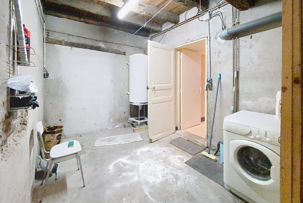 Maison à vendre à Saint-Benoît-de-Carmaux, 100 m² avec jardin et terrasse 