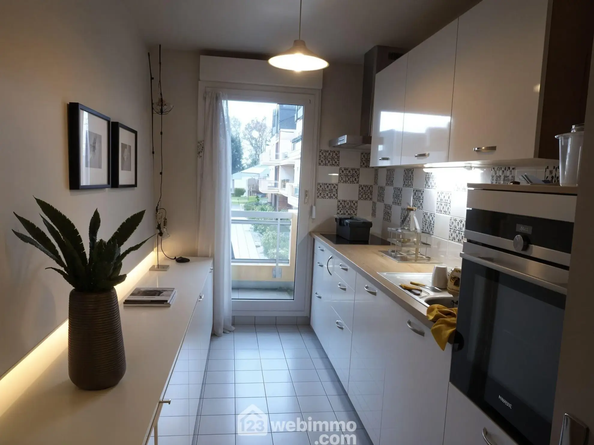 Appartement 92m² à Mont-Saint-Aignan avec balcon et parking en résidence sécurisée 