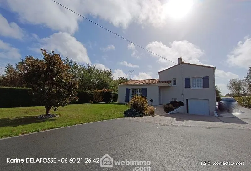Maison à vendre de 120 m² avec jardin et rénovation récente à Aubigny-Les Clouzeaux 